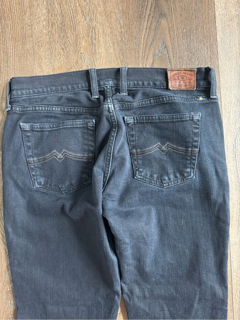 Lucky Brand Black Flare Low Rise Y2K jeans Women’s Size 28 - Picture 9 of 10